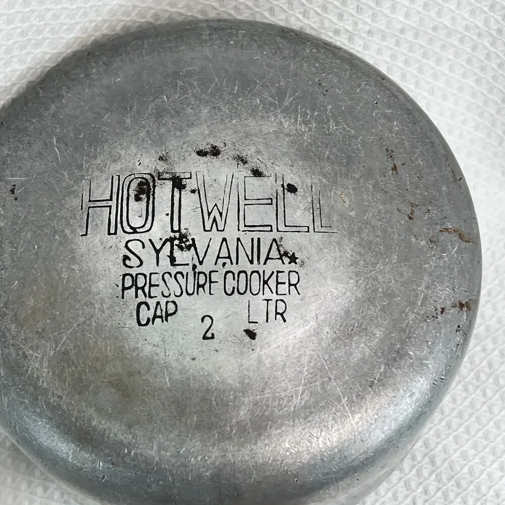 Vintage BKI Hotwell Sylvania 2L Aluminum Pressure Cooker Pot w/ Locking Lid